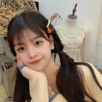 在凡妲的小房间里